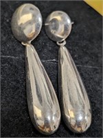 $300 Silver Earrings (~weight 10.53g)