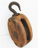 Wooden Pulley 11"H