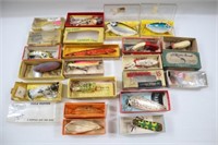 (19) FISHING LURES IN BOXES: