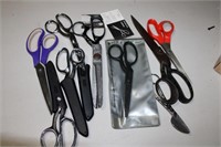 Scissor lot