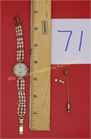 US Pearl Quartz Hong Kong Wrist Watch and Tie Pin