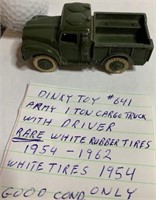 Dinky toy # 641 army 1ton cargo truck