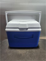 Rubbermaid Cooler