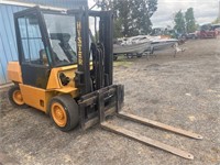 Hyster Forklift 7000#, gas