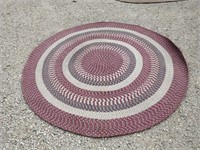 oval braided area rug - 83" in diameter
