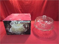 Crown/Corning Glass Cake Dome Set