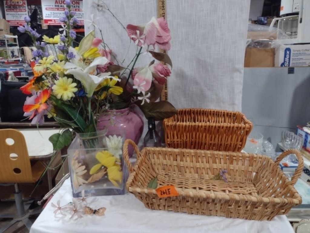 Faux Floral Arrangements & Baskets Lot