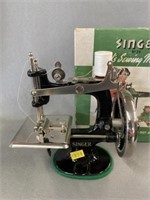 Singer Child's Sewing Machine