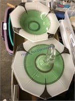 GREEN/ WHITE SERVING DISHES