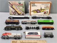 Train Engines & Cars Lot Collection incl Tyco