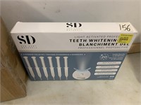 teeth whitening kit