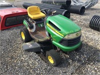 JOHN DEERE 102 MOWER W/ 38 " DECK &