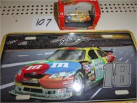 1:87 scale car & license plate #18 Kyle Busch