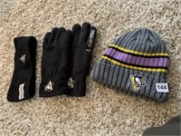 GLOVES AND HAT