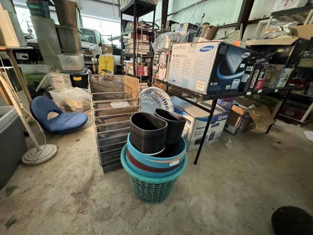 LOT OF LAUNDRY PLASTIC BASKETS AND WASTE CANS