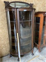 China hutch w/curved glass front, mirror & key