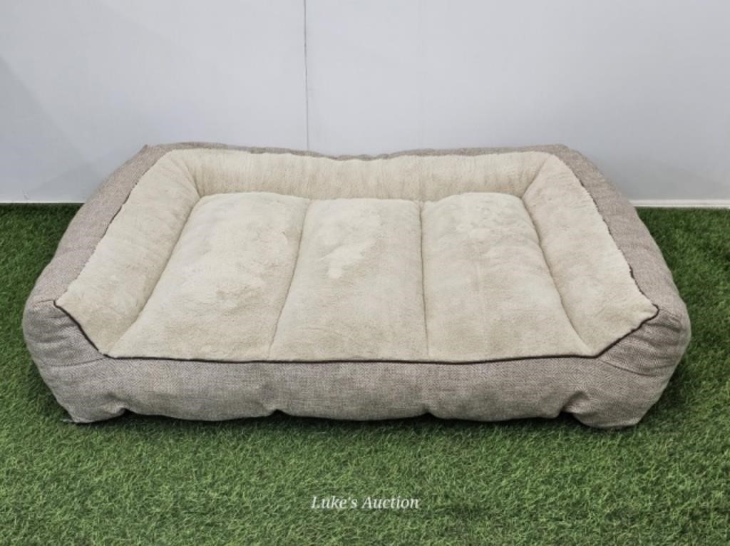 KIRKLAND DOG BED - 52" WIDE X 40" DEEP X 11" THICK