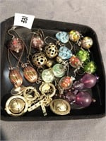 10 sets of earrings