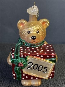 Own world Christmas 2005 glass teddy bear ornament