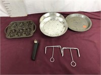 Cast-Iron Form, Vintage Pans, Handle, Aluminum
