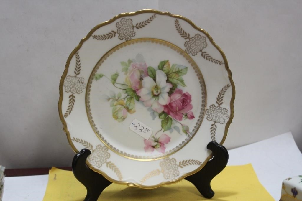 An Antique Rose Plate