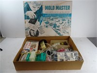 Vintage Kenner Mold Master Toy Making Kit in Box