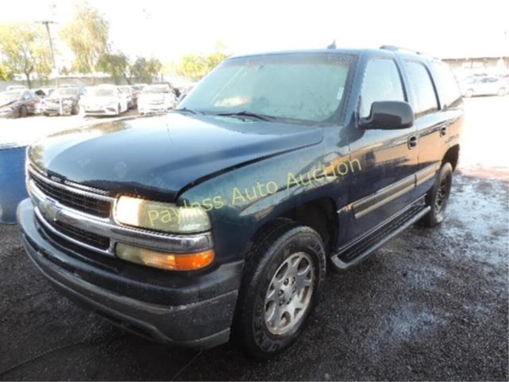 2005 Chevrolet Tahoe 1GNEC13VX5R178387 Blue