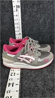 size 5.5 asics