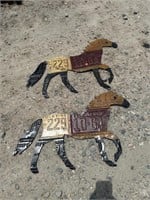2 LICENSE PLATE HORSES