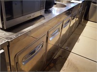 De Blasi cold counter, double sink 120 x 28" *see
