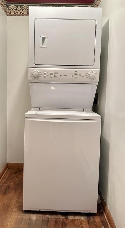 Frigidaire Stacked Washer/Dryer