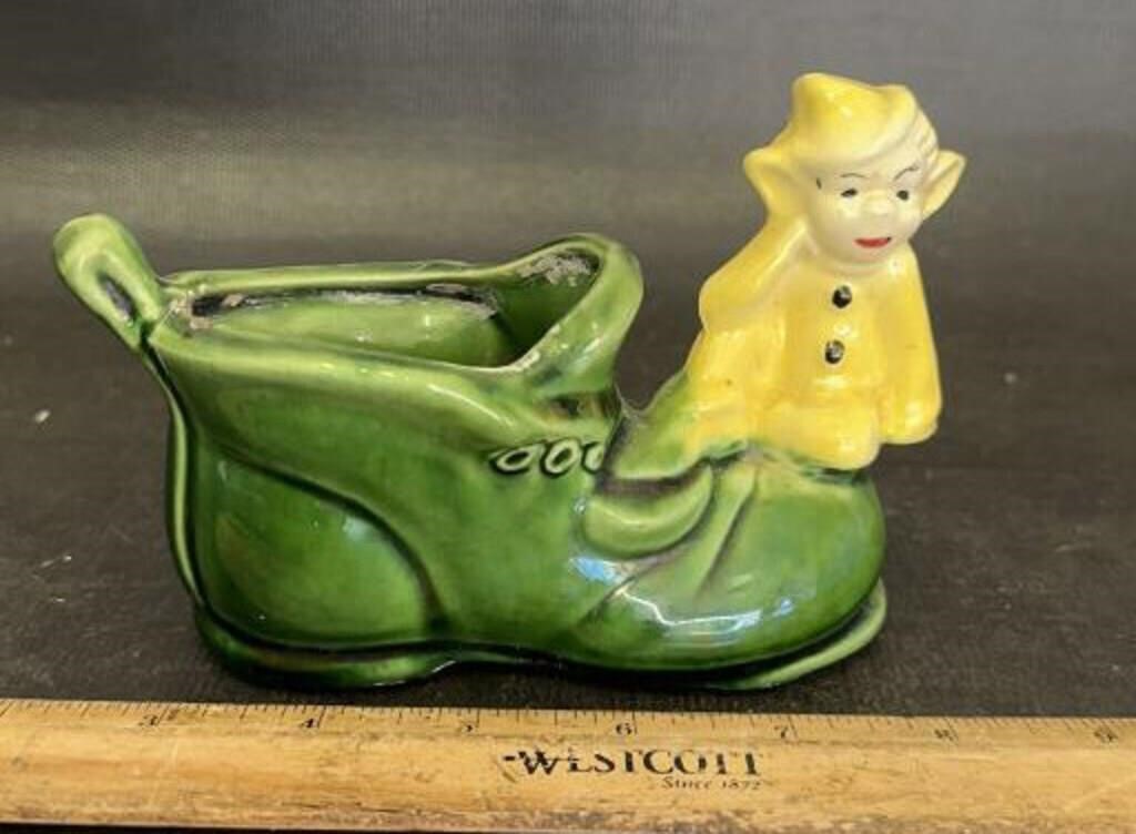 YELLOW ELF ON A BOOT PLANTER