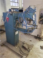 H & H SPOT WELDER