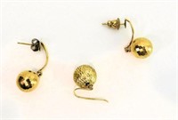Lot #4989-(3) marked 14kt gold earrings 3.9 G +/-