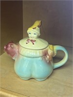 Shawnee Tom The Pipers Son Teapot
