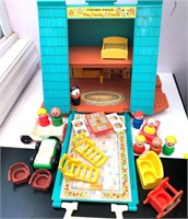 FISHER PRICE A FRAME VINTAGE 1970S