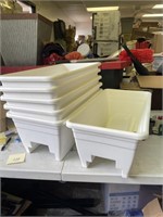 New lot of 6- deck box planters