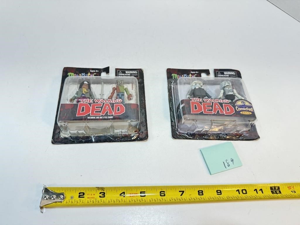 The Walking Dead Figures Comicgest 2012
