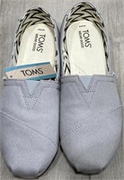 Toms Ladies Canvas Shoes Size 8 (pre Owned)