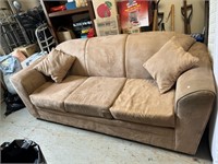 BEIGE COUCH