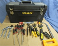 LARGE STANLEY TOOL BOX WITH A 20 PIECE TOOL LOT