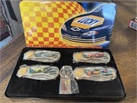 4 vintage NASCAR collectors pocket knives