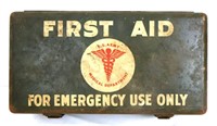 Vintage metal US Army First Aid kit box