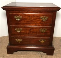 Link-Taylor Nightstand with Three Drawers