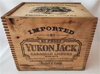 Yukon Jack Whisky Wood Bottle Crate & Lid