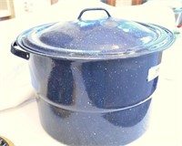 LARGE ENAMELWARE CANNING POT