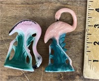2 ceramic flamingos