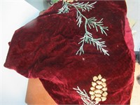 Christmas Tree Skirt (Martha Stuart)