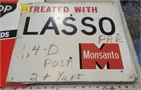Monsanto/2,4-D sign