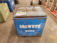 Drewrys Beer Cooler, Metal